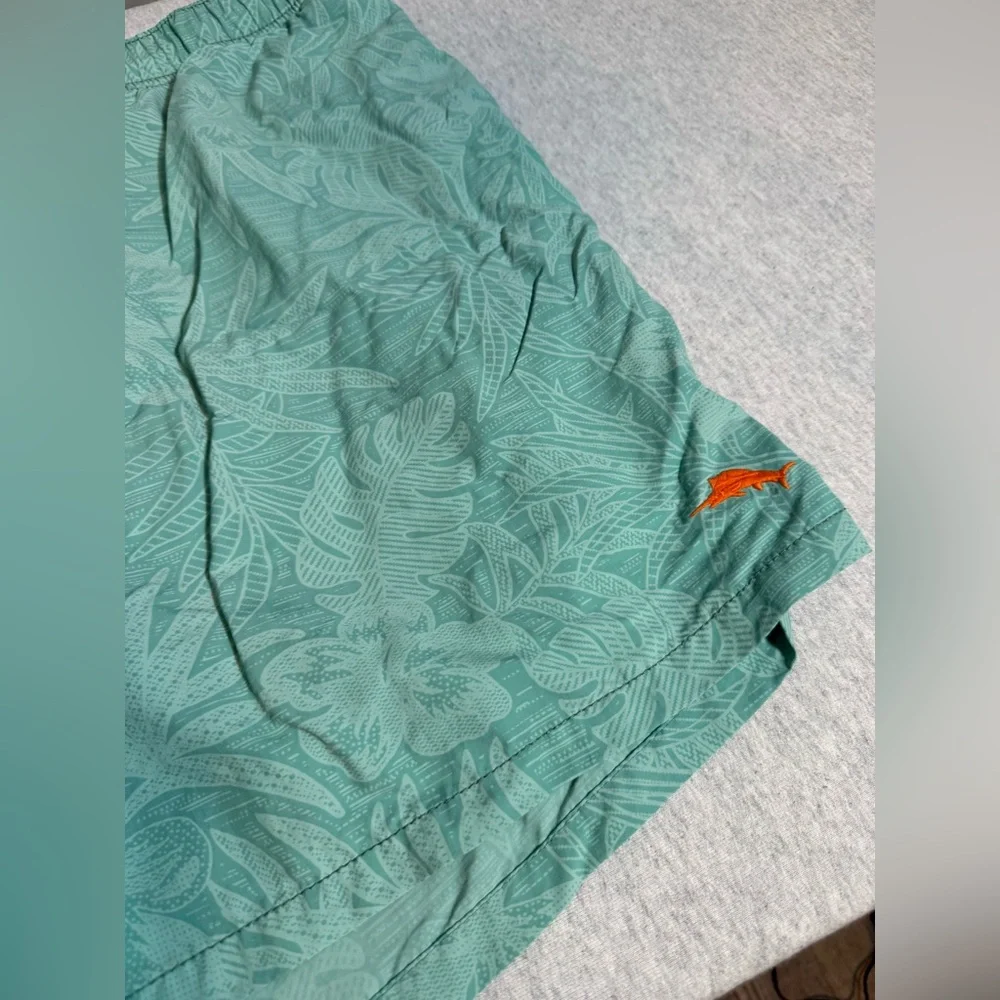 Tommy Bahama Relax Men's Swim Shorts‎ – Teal Palm Print, Size XXL 🌴